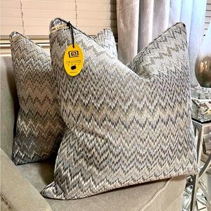 1-NWT CALLISTO HOME DECORATIVE PILLOW (please read description for details)